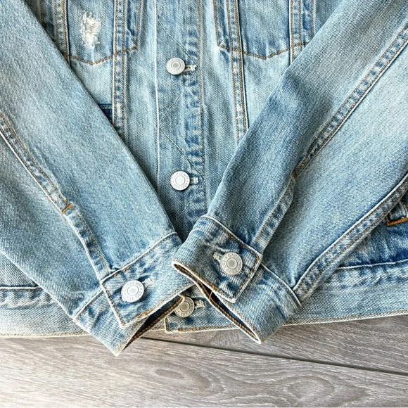 Kids Gap Asymmetrical Patchwork Distressed Jean Trucker Jacket - Picture 7 of 14